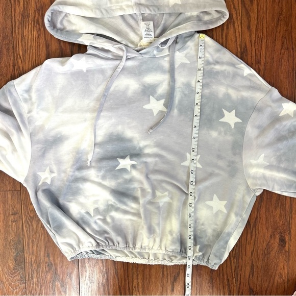 Altar’d State Pull Over Gray Grey Star Hooded Casual tie dye Sweatshirt Large - Picture 15 of 15